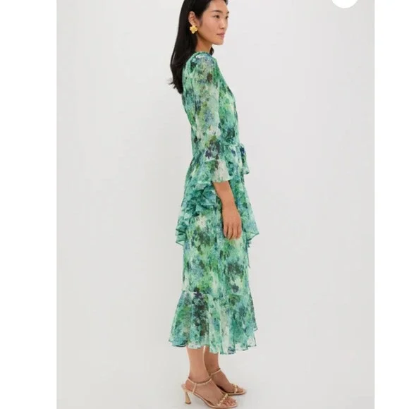Tuckernuck Water Lilies Sasha Dress Tiered Ruffle Midi Green Floral M NEW READ - Picture 2 of 9